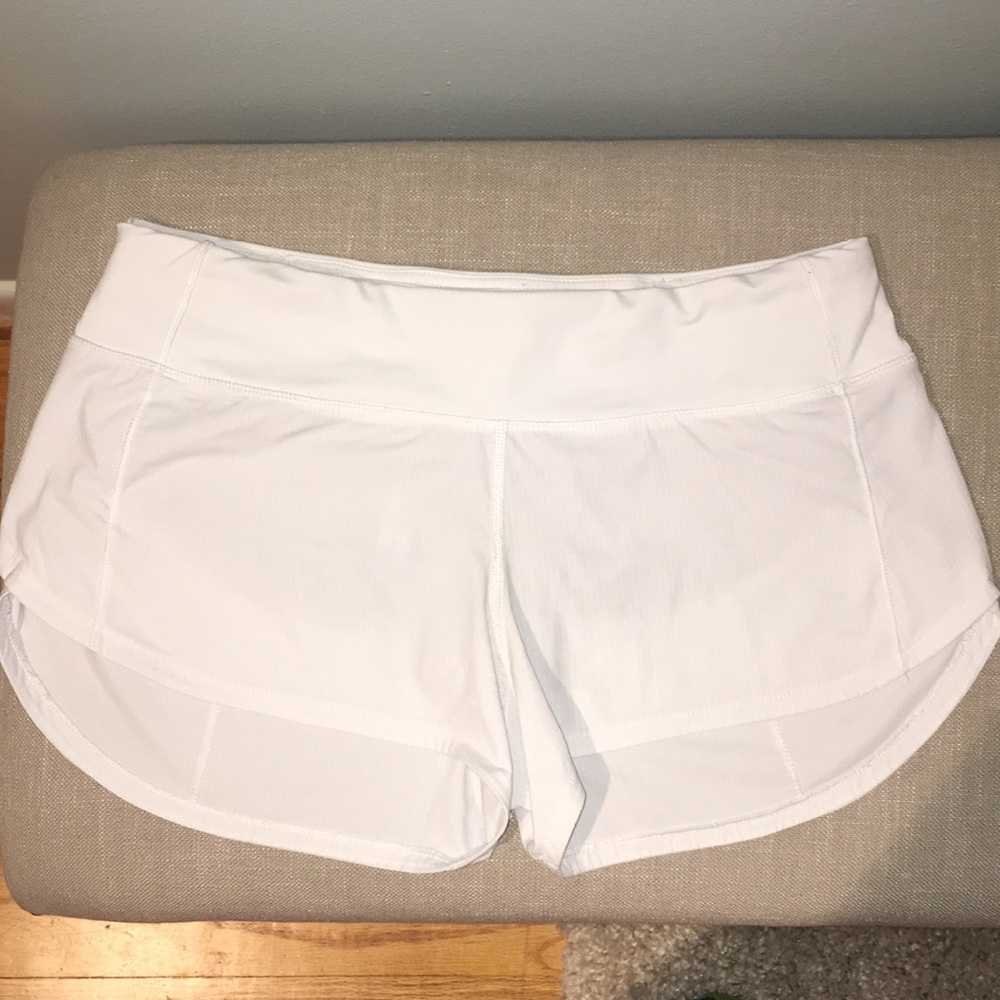 Lululemon Speed Up Short 2.5” Size 6